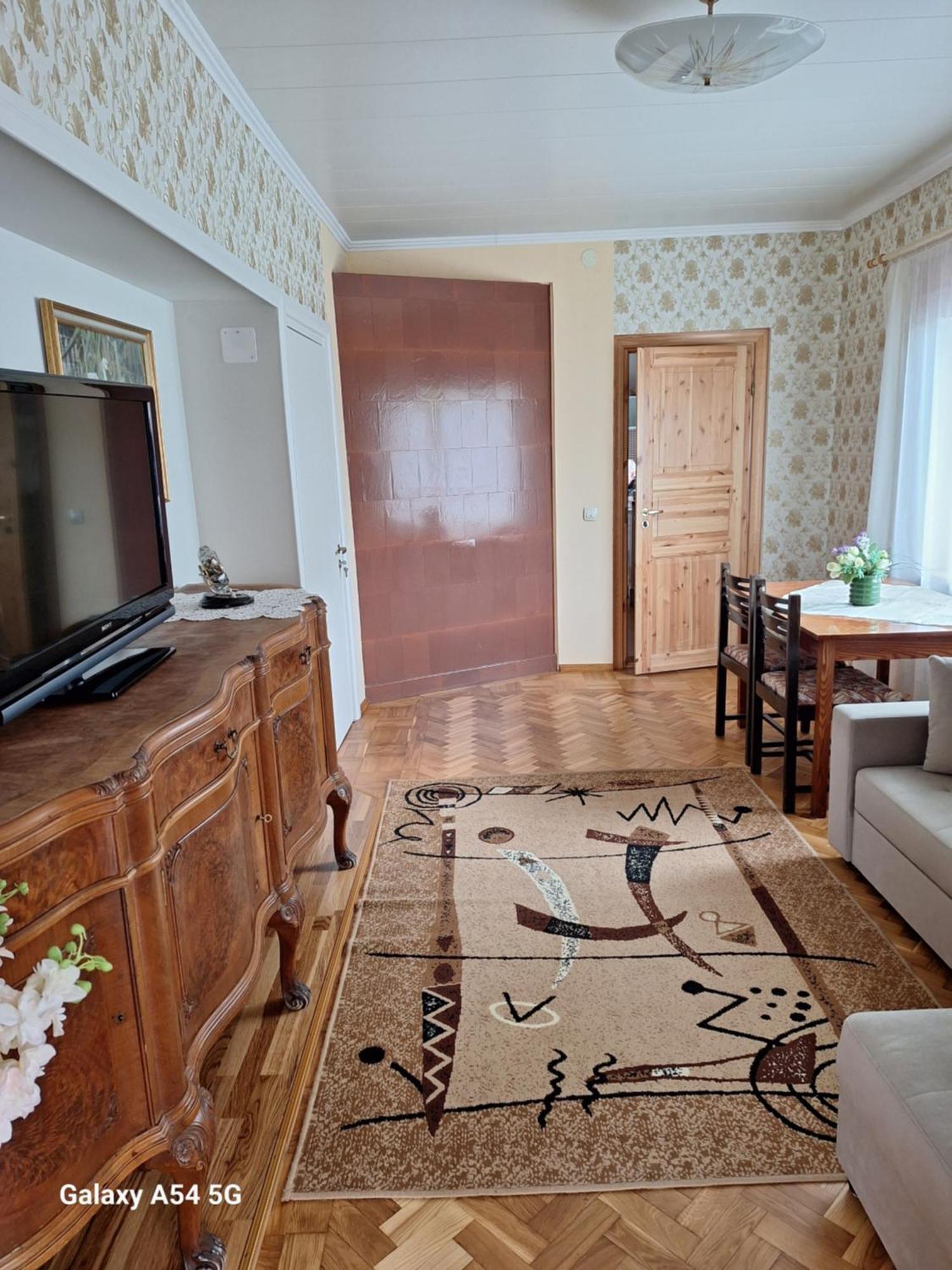 Soliid Apartment Pärnu Kültér fotó